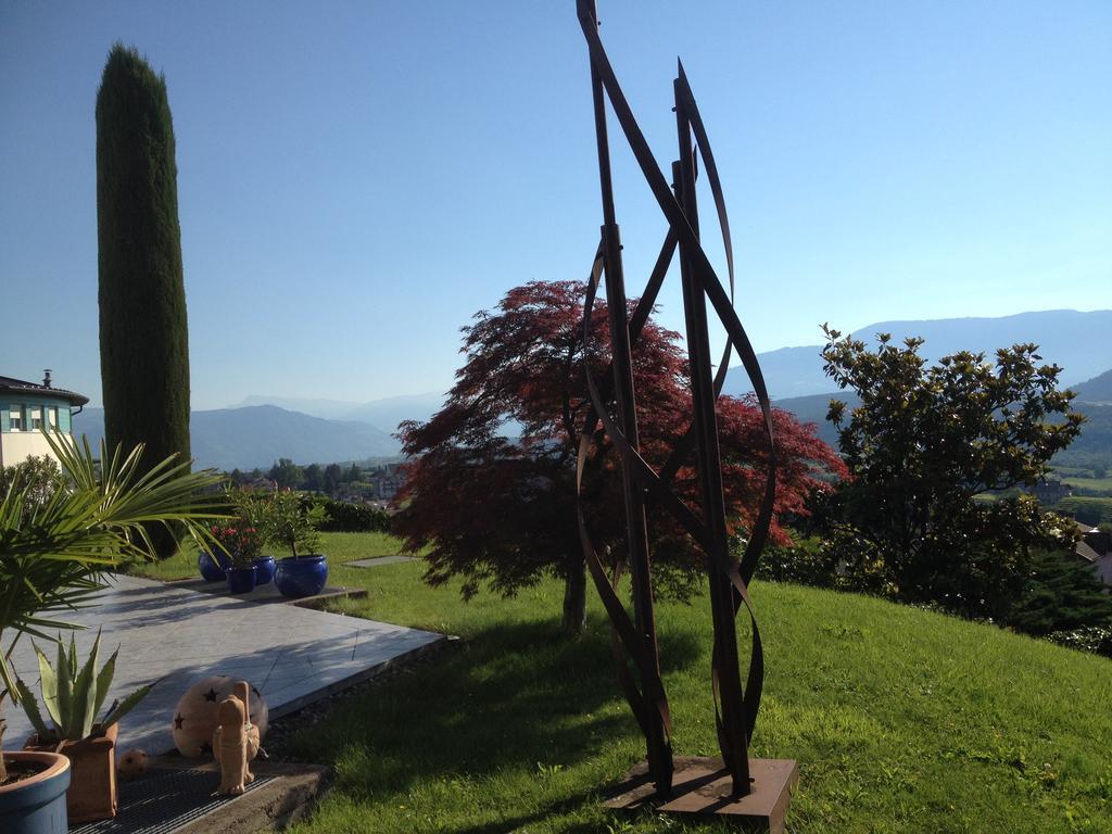 Millenniumshof Apartment Caldaro Bagian luar foto